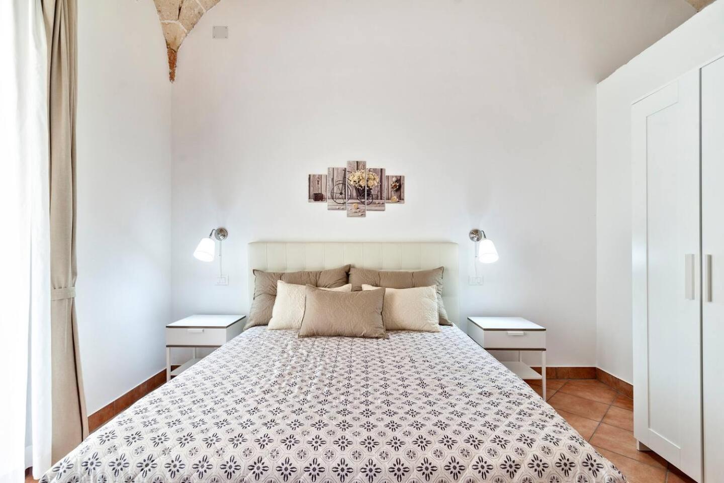 Bed and Breakfast La Dimora Dei Conti Collemeto Exterior foto
