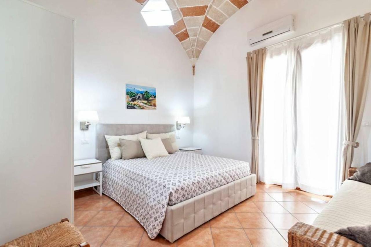 Bed and Breakfast La Dimora Dei Conti Collemeto Exterior foto